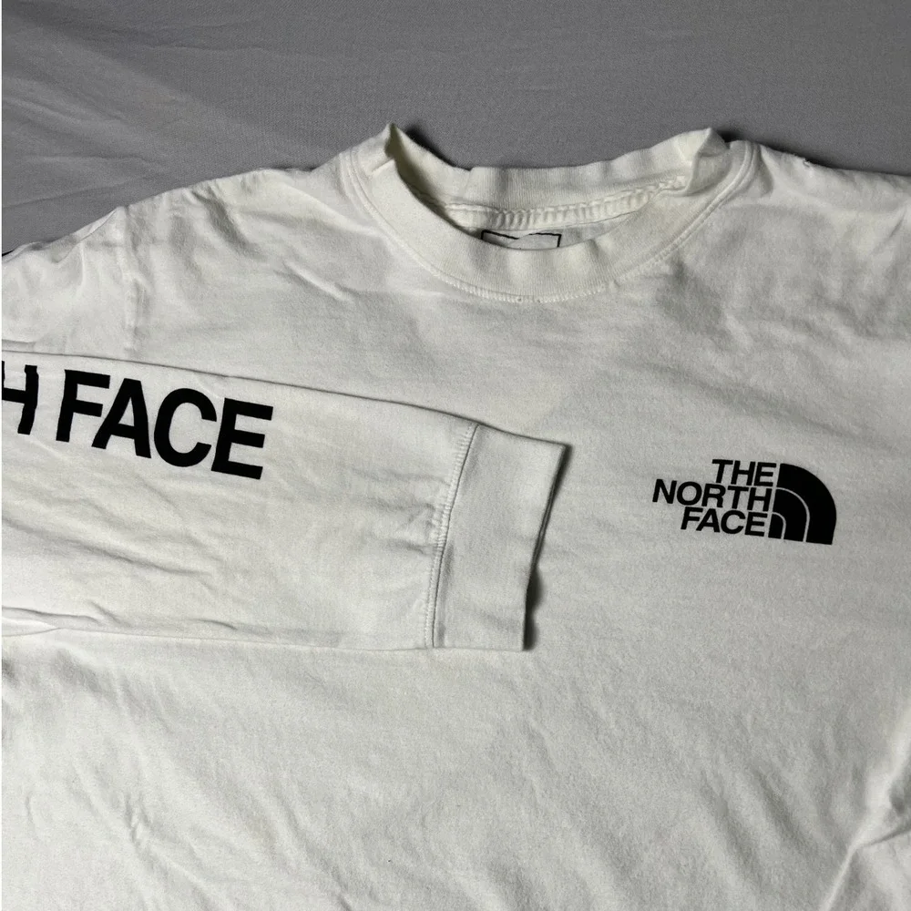 The North Face Mens White Long Sleeve Graphic Logo T-Shirt BX1HZ75 Size M